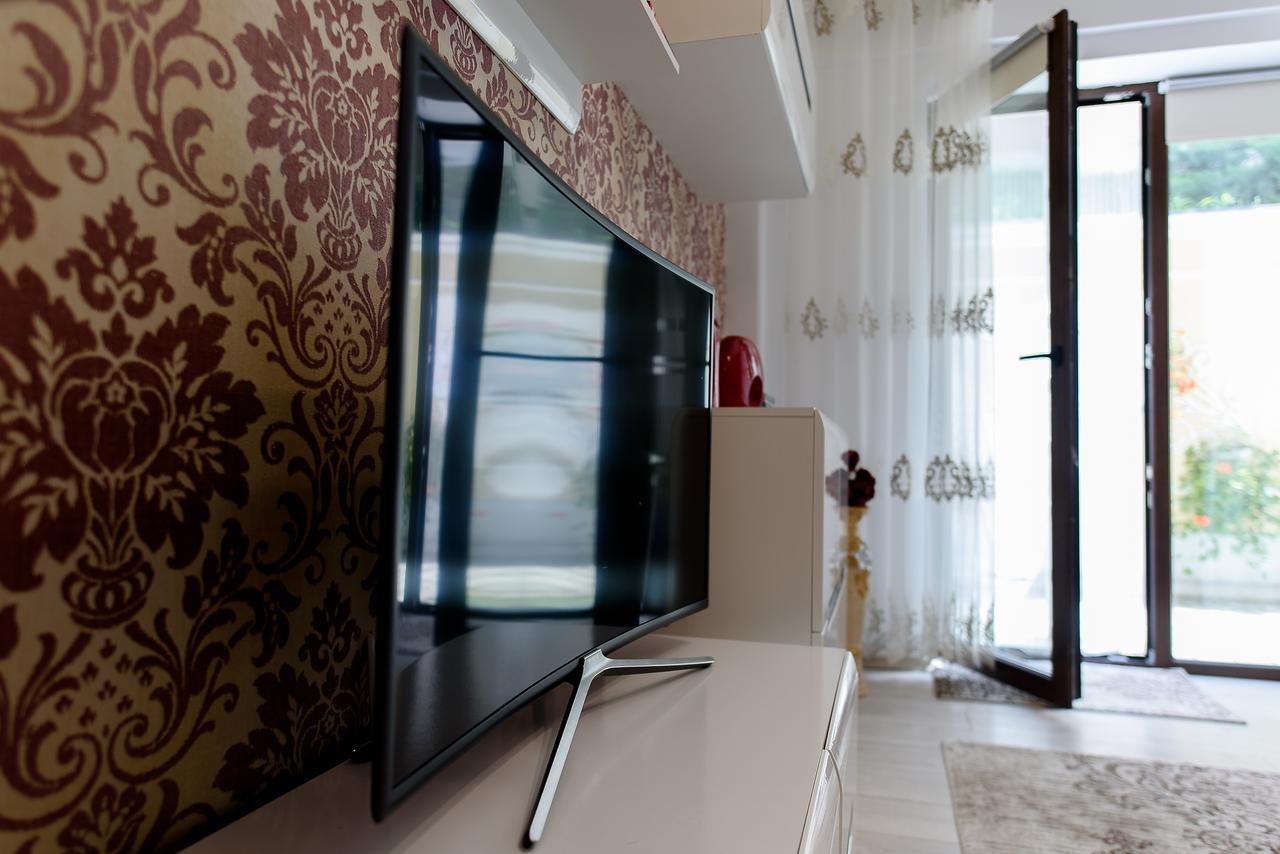 Carla'S Apartment, Airport & Train Station Shuttle ยาช ภายนอก รูปภาพ